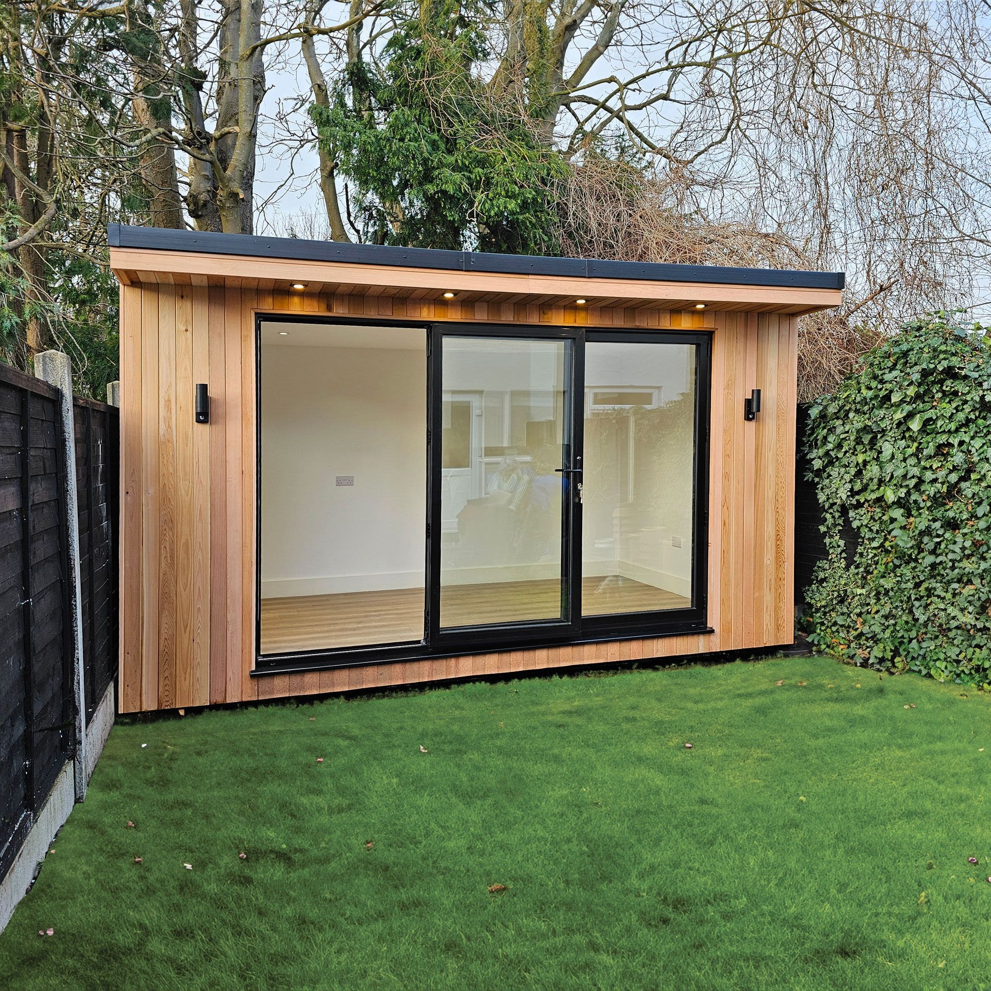 Cedar Garden Room with Decking