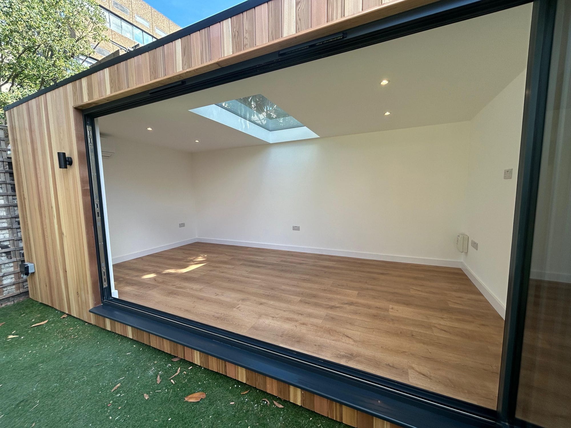 Cedar Pod — Bifold Doors Open